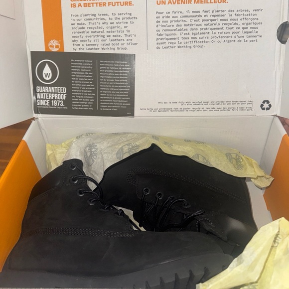 Timberland 6” Premium Waterproof All-Black junior/Kids boot size 5 - NWT - Picture 5 of 6